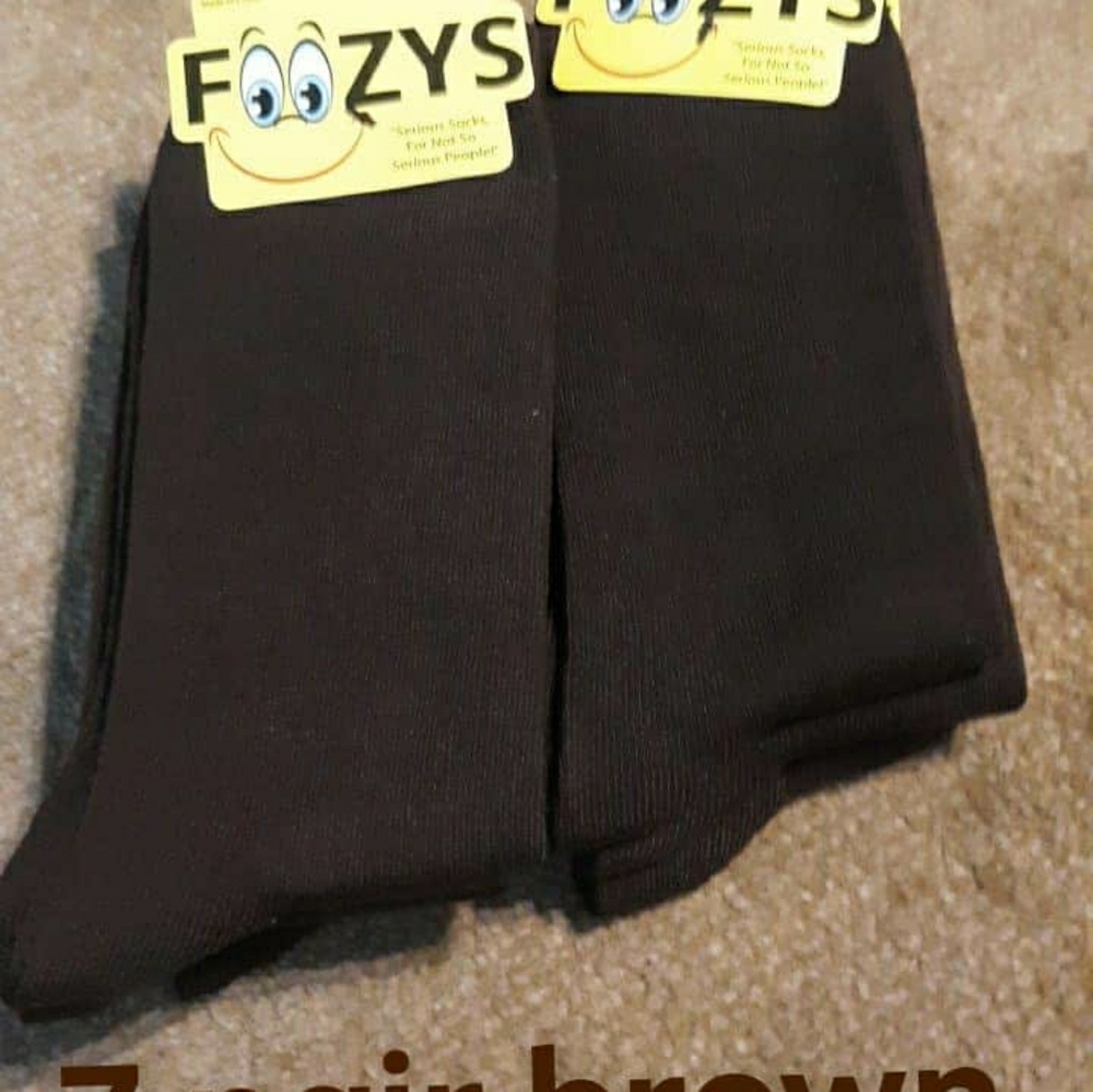 BRAND NEW FOOZY SOCKS!!